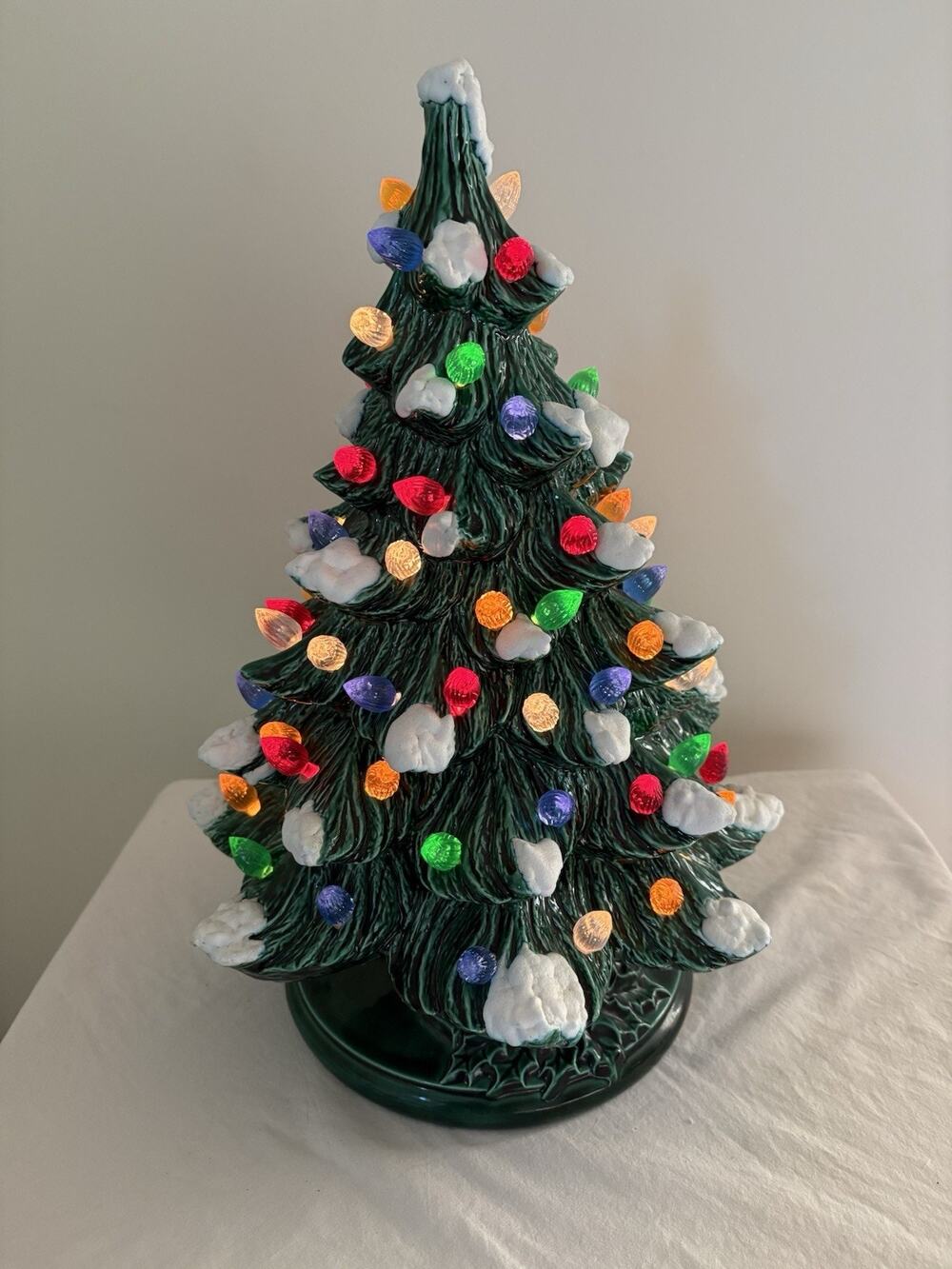 Vintage Holland Mold Green Flocked Light Up Ceramic Christmas Tree & Base